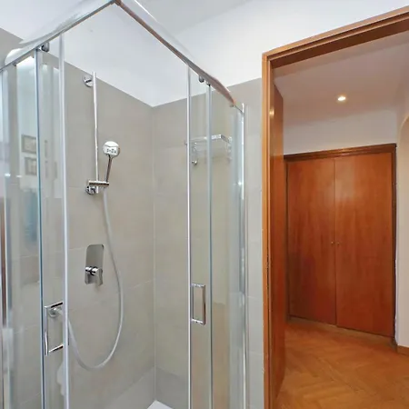 شقة Ych-comfortable 2 Bedrooms Flat Near Colosseum