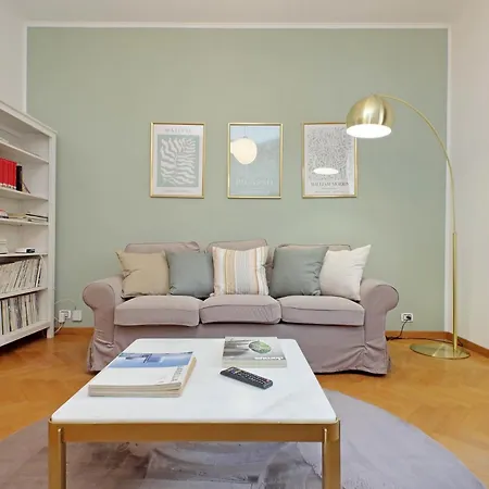 Ych-comfortable 2 Bedrooms Flat Near Colosseum شقة